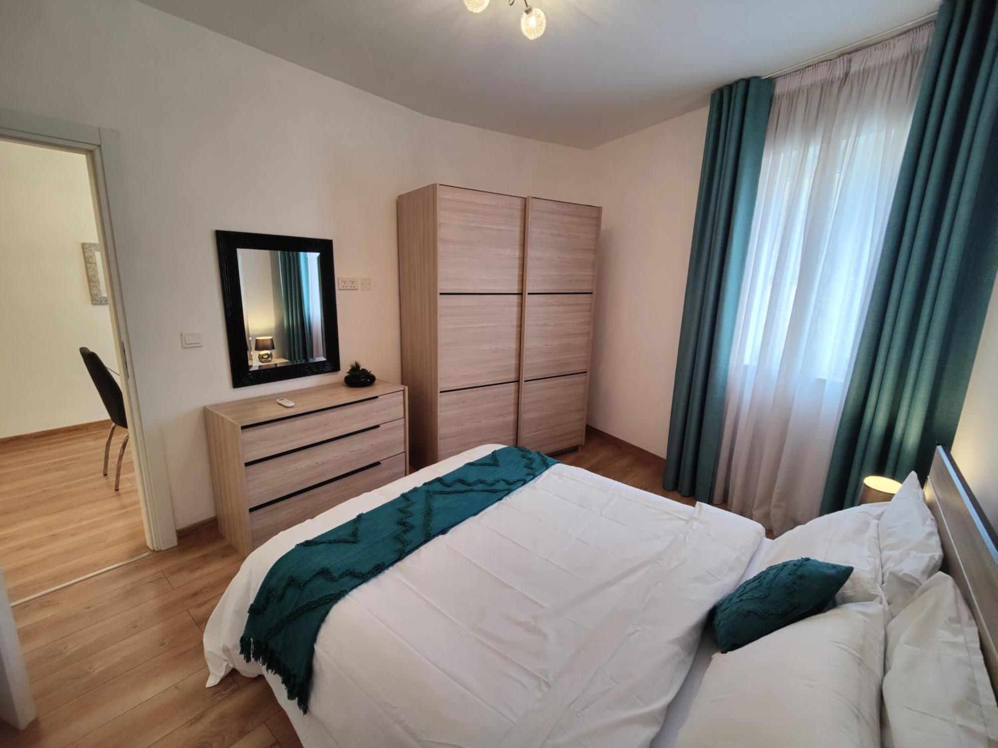 Central Modern Sliema 2 Bedroom Apartment Eksteriør bilde